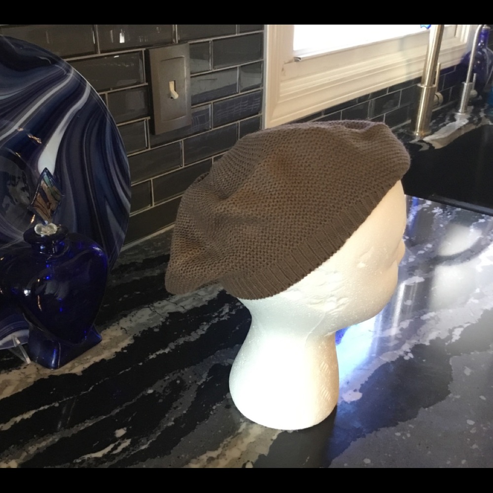 French Knit Brown New Hat - Picture 7 of 12